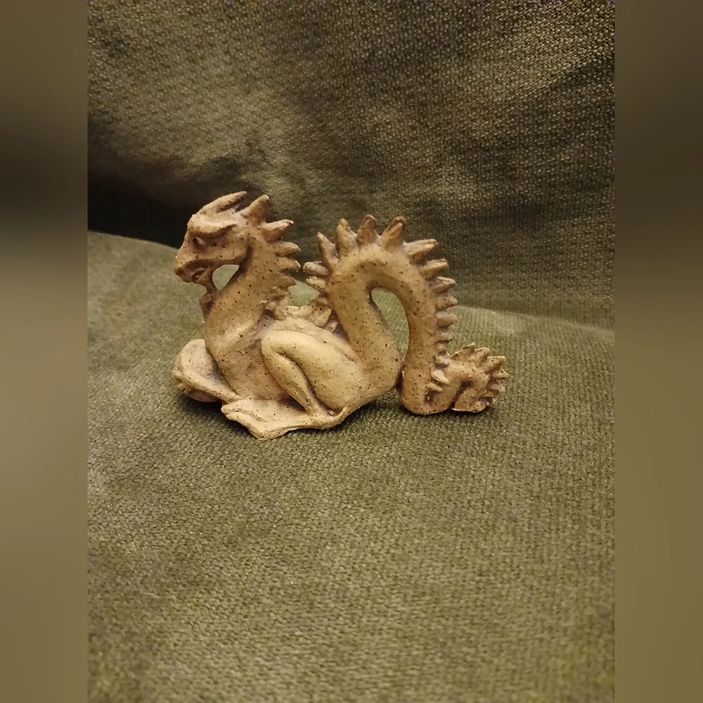 Ceramic small Dragon Figurine - Tan